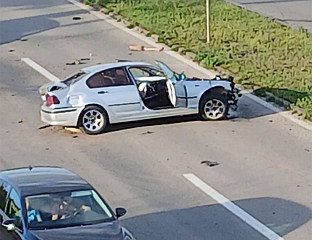 ЈЕДНО ЛИЦЕ ПОВРИЈЕЂЕНО У УДЕСУ КОД ПРИЈЕДОРСКЕ ПЕТЉЕ