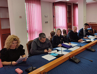 КОМИСИЈА РАСПИСАЛА КОНКУРС ЗА ГЛАВНОГ РЕВИЗОРА