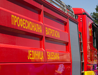 ГОРЈЕЛА КРОВНА КОНСТРУКЦИЈА ПРЕДУЗЕЋА "ЗП КОМЕРЦ" У ВРШАНИМА