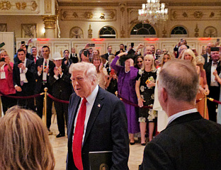 МАР-А-ЛАГО ДОМАЋИН РЕПУБЛИКАНСКЕ ГАЛА ВЕЧЕРИ СА ПРЕДСЈЕДНИКОМ ТРАМПОМ И ЗНАЧАЈНИМ СРПСКО-АМЕРИЧКИМ ЗВАНИЦАМА
