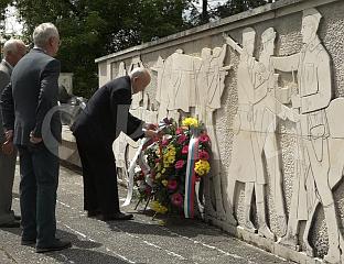 РОДИЋ: ПРАЗНИК КОЈИ ДАНАС ОБИЉЕЖАВА СЛОБОДАРСКИ СВИЈЕТ