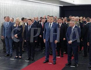 У КАСАРНУ "КОЗАРА" СТИГЛИ ДОДИК, ВИШКОВИЋ И СТЕВАНДИЋ