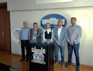 СЈЕЋАЊЕ НА МУЧКИ УБИЈЕНЕ ПРИПАДНИКЕ ЈНА У ТУЗЛАНСКОЈ КОЛОНИ
