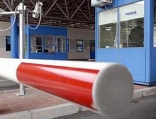 ПИЈАНА ПОКУШАЛА ДА ПРЕЂЕ ГРАНИЦУ У СЛАВОНСКОМ БРОДУ