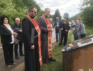 ОБИЉЕЖЕНЕ 33 ГОДИНЕ ОД СTРАДАЊА СРБА У НАСЕЉУ ЖУTИЦА