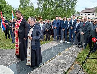 ОДАТА ПОЧАСТ ПОГИНУЛИМ ПРИПАДНИЦИМА РОМАНИЈСКИХ БРИГАДА