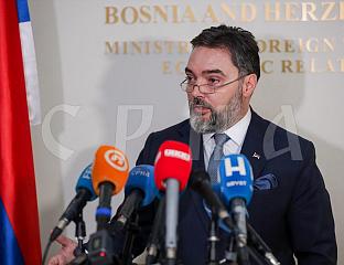 КОШАРАЦ: ЗАГОВАРАЋУ ПОТПИСИВАЊЕ СПОРАЗУМА О СЛОБОДНОЈ ТРГОВИНИ СА КИНОМ