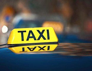 БРАЧНИ ПАР ИЗ ДАНСКЕ ПЛАТИО ТАКСИ ВОЖЊУ 84 ЕВРА ЗА ТРИ КИЛОМЕТРА