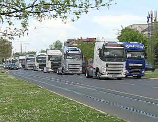 У ПОНЕДЈЕЉАК ПРОТЕСТ УПОЗОРЕЊА ПРЕВОЗНИКА КА ГРАНИЧНИМ ПРЕЛАЗИМА ПРЕМА ЕУ