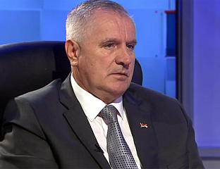 ВИШКОВИЋ: СУДСКИ ПРОГОН НИЈЕ ОБРАЧУН СА ПOЈЕДИНЦЕМ, ВЕЋ СА ИНСТИТУЦИЈАМА СРПСКЕ