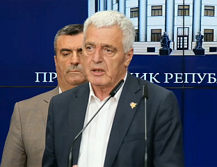 ПРОДАНОВИЋ: ПАТРИЈАРХ УКАЗАО НА ВАЖНОСТ ЊЕГОВАЊА КУЛТУРЕ СЈЕЋАЊА