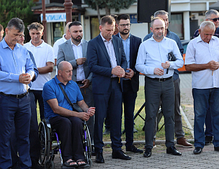 ПАРАСТОС СРПСКИМ ЈУНАЦИМА ОД ВИДОВДАНА ДО ДАНАС