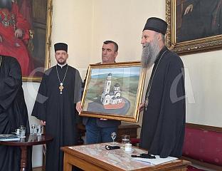 КРАЉЕВИЋ СА ПАTРИЈАРХОМ ПОРФИРИЈЕМ О СНАЗИ СРПСКОГ НАРОДА И ОБНОВИ СВЕТИЊА