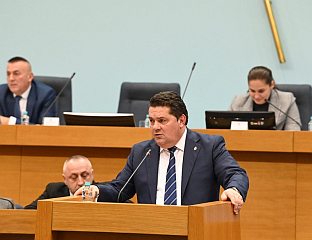 СТЕВАНДИЋ: ЗБОГ НЕДОЛИЧНОГ ПОНАШАЊА ВУКАНОВИЋА ТРАЖИЋУ МЈЕРЕ
