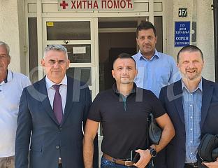 ГРАДОНАЧЕЛНИК БРЧКО ДИСТРИКТА ДОМУ ЗДРАВЉА УРУЧИО НОВИ РТГ АПАРАТ