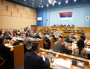 НАСТАВЉЕНА СЈЕДНИЦА