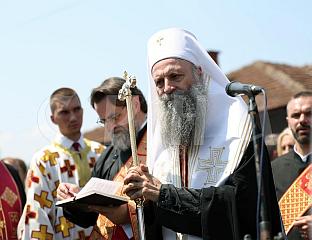 ПАТРИЈАРХ СЛУЖИ ПОРАСТОС ЗА 3.267 УБИЈЕНИХ СРБА