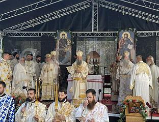 ПАТРИЈАРХ СЛУЖИ ЛИТУРГИЈУ У ХРАМУ ВАЗНЕСЕЊА ГОСПОДЊЕГ