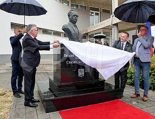 CHURKIN'S BUST UNVEILED IN EAST SARAJEVO