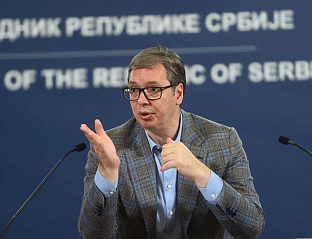 ВУЧИЋ: БЕЋИРОВИЋ ОБМАЊУЈЕ ГРАЂАНЕ ЛАЖНИМ ПРИЈЕТЊАМА ИЗ СРБИЈЕ