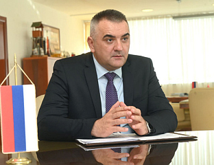 МИНИЋ ДАНАС У НЕВЕСИЊУ