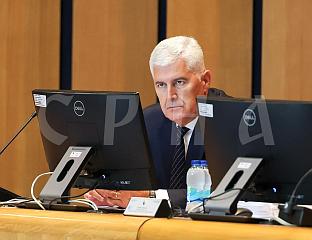 ЧОВИЋ: ИЗБОРИЋЕМО СЕ ЗА ЛЕГИТИМНИО ПРЕДСТАВЉАЊЕ КОНСТИТУТИВНОГ НАРОДА