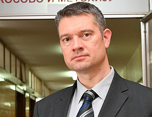 ПРИВЕДЕН ПОМОЋНИК ДИРЕКТОРА КАНЦЕЛАРИЈЕ ПО НАЛОГУ КУРТИЈА
