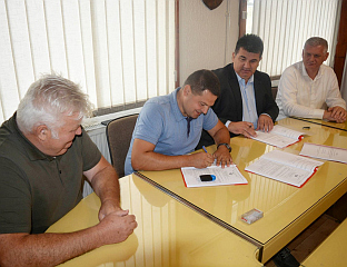 ПОТПИСАН УГОВОР ЗА РЕКОНСТРУКЦИЈУ ВОДОВОДА