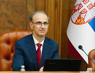 МАЦУТ: СА ДОМАЋИМ ИЗДАВАЧИМА ВРАТИЋЕМО СЕ КОРЕНИМА И НАЦИОНАЛНОМ ИДЕНТИТЕТУ