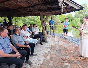 У КОРНИЦИ ОTВОРЕН ДЕВЕTИ МЕЂУНАРОДНИ ВАЈАРСКИ СИМПОЗИЈУМ