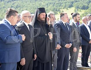 ПОЧЕО ПАРАСТОС ЗА СТРАДАЛЕ НА ПЕТРОВАЧКОЈ ЦЕСТИ