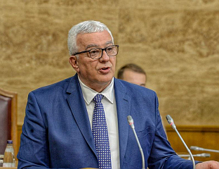 МАНДИЋ ТРАЖИ ХИТНУ СЈЕДНИЦУ САВЈЕТА ЗА ОДБРАНУ И БЕЗБЈЕДНОСТ