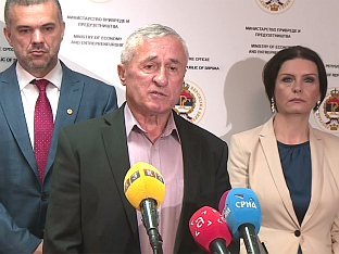 ВРХОВАЦ: ПОДРШКА РЕФЕРЕНДУМУ ЗА ОДБРАНУ СРПСКЕ