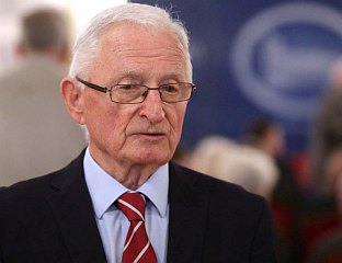 ЈОВАНОВИЋ: САРАЈЕВО И ШМИТ ИДУ У НОВУ ЕСКАЛАЦИЈУ, АЛИ НЕ РАЗУМЕЈУ ОДЛУЧНОСТ СРБА
