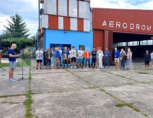 "БЛАНИК КУП" ОКУПИО 30 ПИЛОТА ЈЕДРИЛИЧАРА