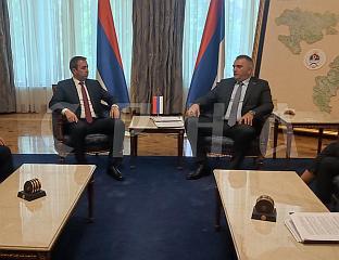 МИНИЋ ПОЧЕО КОНСУЛТАЦИЈЕ СА СПС-ом