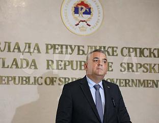 МИНИЋ: ДАНАС НИСМО ПРИЧАЛИ О ПЕРСОНАЛНИМ РЈЕШЕЊИМА