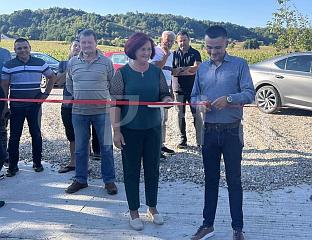 ПУШTЕН У УПОTРЕБУ ОБНОВЉЕНИ МОСT У ШЕВАРЛИЈАМА