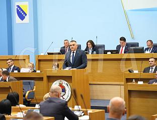 МИНИЋ: КАО ПРЕМИЈЕР ЗАХТИЈЕВАЋУ ОДЛАЗАК У НАРОД И РЈЕШАВАЊЕ ЊИХОВИХ КОНКРЕТНИХ ПРОБЛЕМА