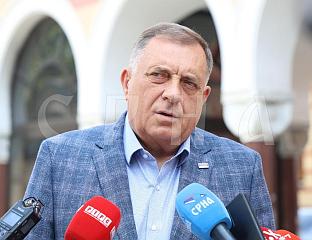REILLY VISITED BANJA LUKA TODAY WITH CLEAR INTENTION OF ONCE AGAIN STIRRING UP TROUBLE AND DISORDER