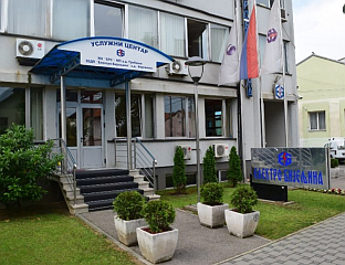 БЕЗ СТРУЈЕ 6.500 ПОТРОШАЧА У ЛОПАРАМА И БРАТУНЦУ
