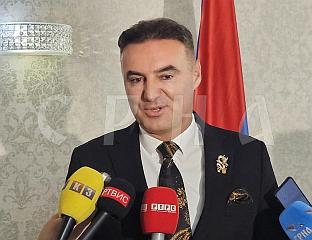 СИНИША БЕРЈАН ДОБИТНИК ПРИЗНАЊА ЗА ДОПРИНОС РАЗВОЈА УНИВЕРЗИТЕТА