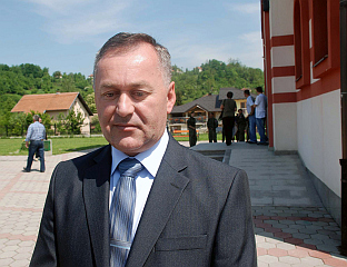 JUDICIAL INSTITUTIONS REMAINING IN THE BUILDING OF FORMER PRISON CAMP FOR SERBS MOCKERY OF JUSTICE