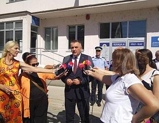 МИНИЋ: ЗА НОВУ ПОЛИЦИЈСКУ СТАНИЦУ 100.000 КМ