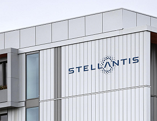 "СТЕЛАНТИС" ПРИВРЕМЕНО ОБУСТАВЉА ПРОИЗВОДЊУ У НЕКОЛИКО ФАБРИКА У ЕВРОПИ