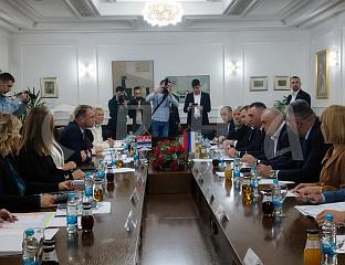 ПОЧЕО САСТАНАК МИНИЋА И СТАНИВУКОВИЋА