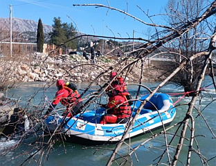 ПОТРАГА У КАЊОНУ РЗАВА НАКОН СЛИЈЕТАЊА ВОЗИЛА