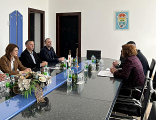 СВИ НИВОИ ВЛАСТИ ДА САРАЂУЈУ НА ПОБОЉШАЊУ УСЛОВА РАДА У ЛОКАЛНИМ ЗАЈЕДИЦАМА