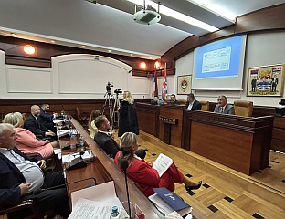 ЗА ФУНКЦИОНИСАЊЕ ГРАДСКОГ ОЛИМПИЈСКОГ БАЗЕНА 500.000 КМ