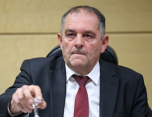 ПРОВЈЕРИТИ КО СВЕ У БиХ ИМА ДРЖАВЉАНСТВО ХРВАТСКЕ